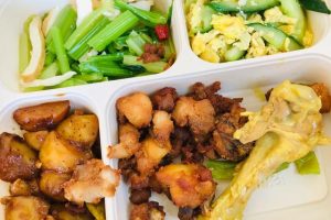 女人梦见大河是什么意思(梦见水5种征兆要发财)