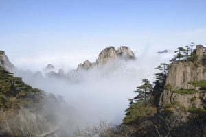 劲的拼音是前鼻音还是后鼻音（使劲的拼音）