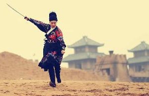 小说太子大骂未婚妻没人要，岂料皇叔亲临撑腰跪下，叫皇婶