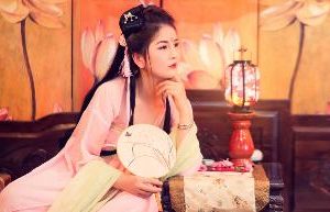 小说未婚夫向妹妹表白，她成一大笑话，结果未婚夫他叔突然提亲