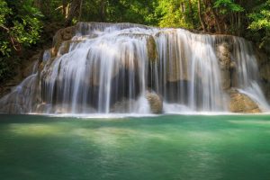润字取名的寓意男孩(润字取名的寓意男孩兔年)